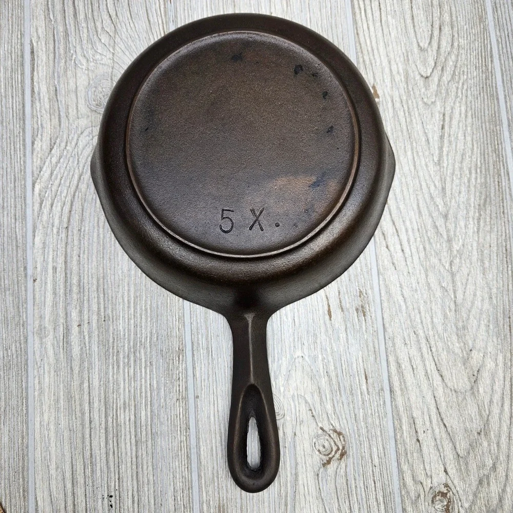 Vintage BSR Birmingham Stove Red Mountain Cast Iron Skillet No‎ 5X. Heat Ring